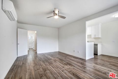 Photo of 1740 S. Hauser Boulevard #1, Los Angeles, CA 90019 (MLS # 26635743)