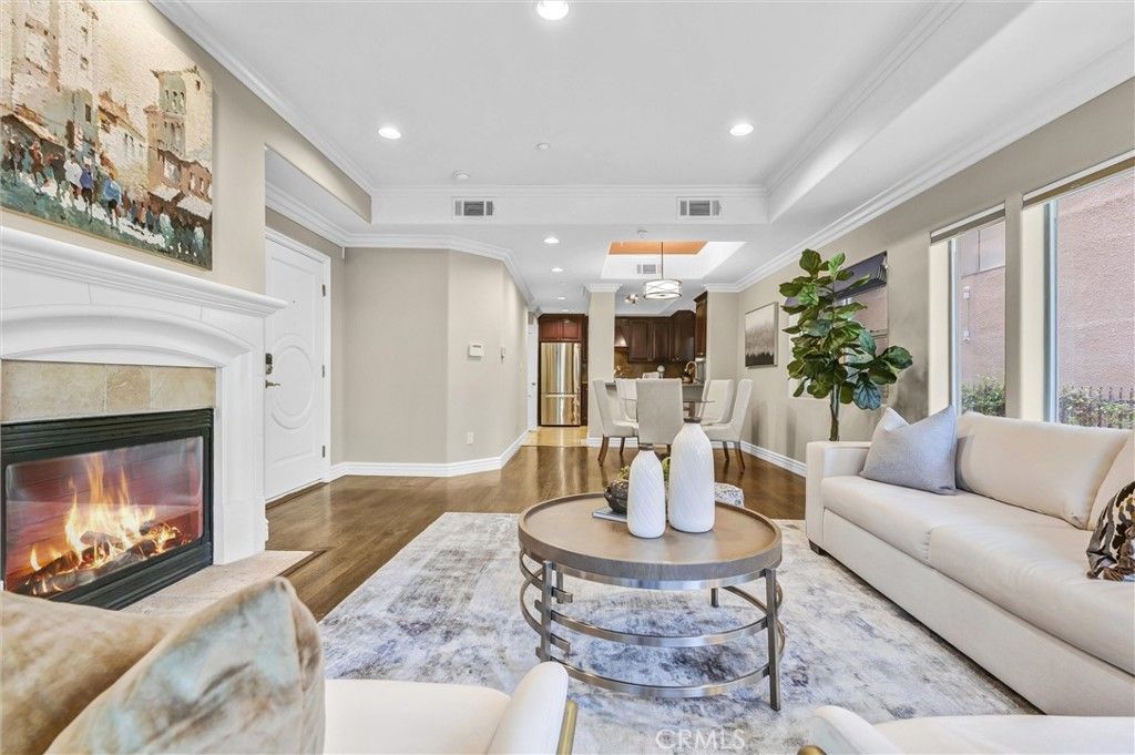 Photo of 1741 S Bentley Avenue S #1, Los Angeles, CA 90025 (MLS # CV25222039)