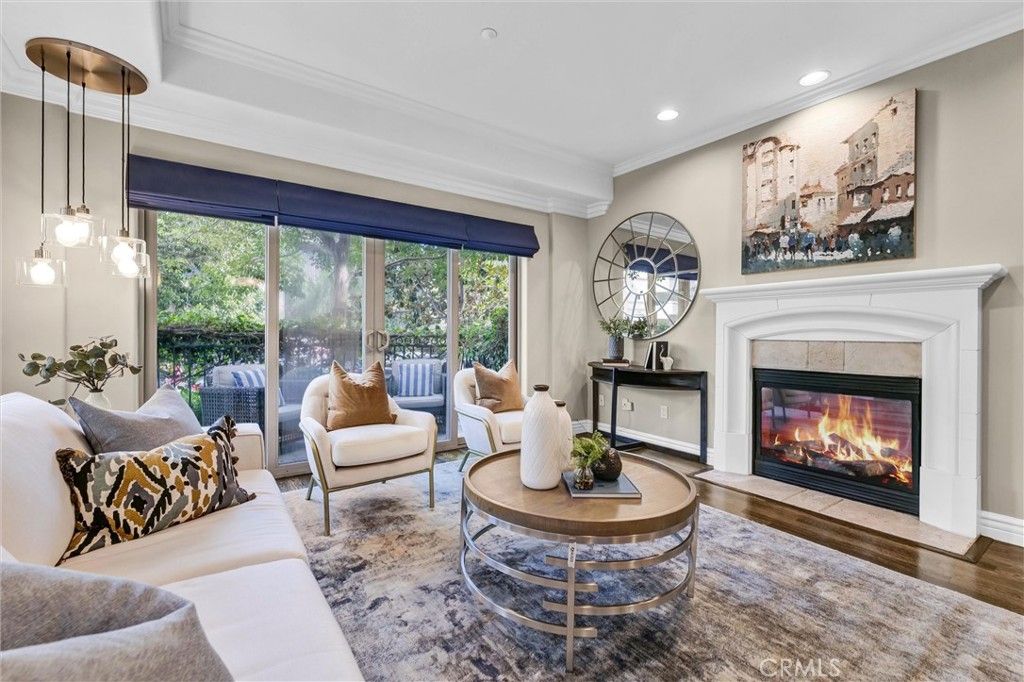 Photo of 1741 S Bentley Avenue S #1, Los Angeles, CA 90025 (MLS # CV25222039)