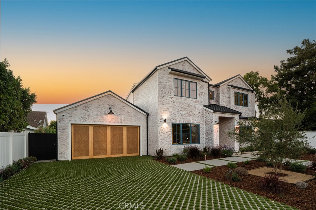 Properties 3 5131 Strohm Avenue