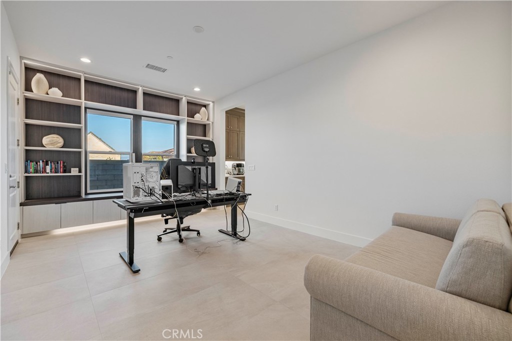 Tesoro Highlands - Residential
