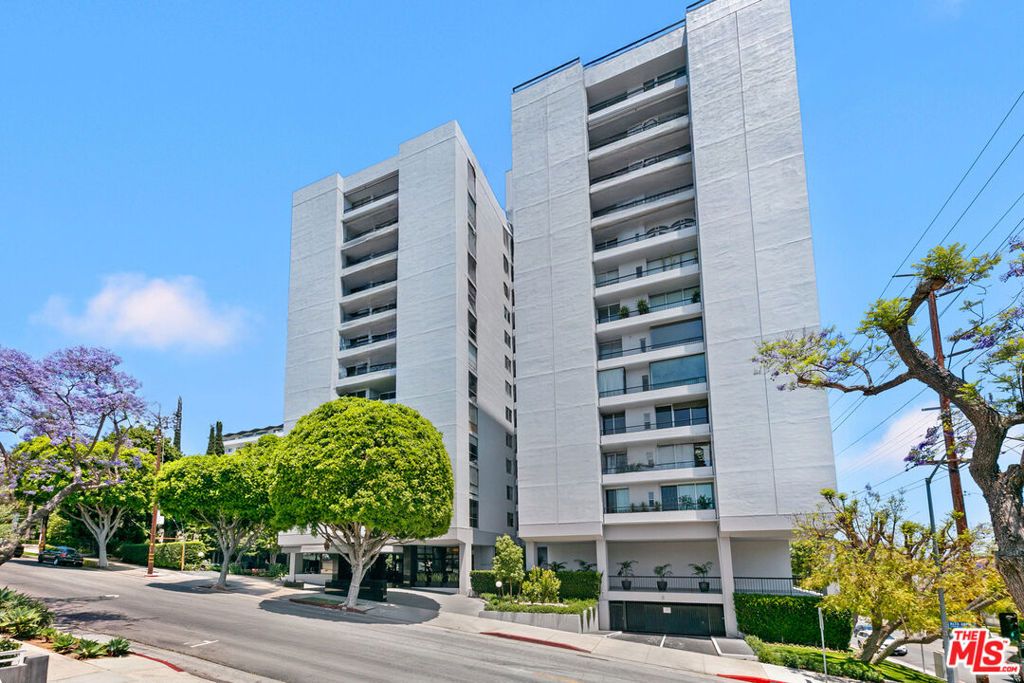 Photo of 1100 Alta Loma Road #803, West Hollywood, CA 90069 (MLS # 26635495)