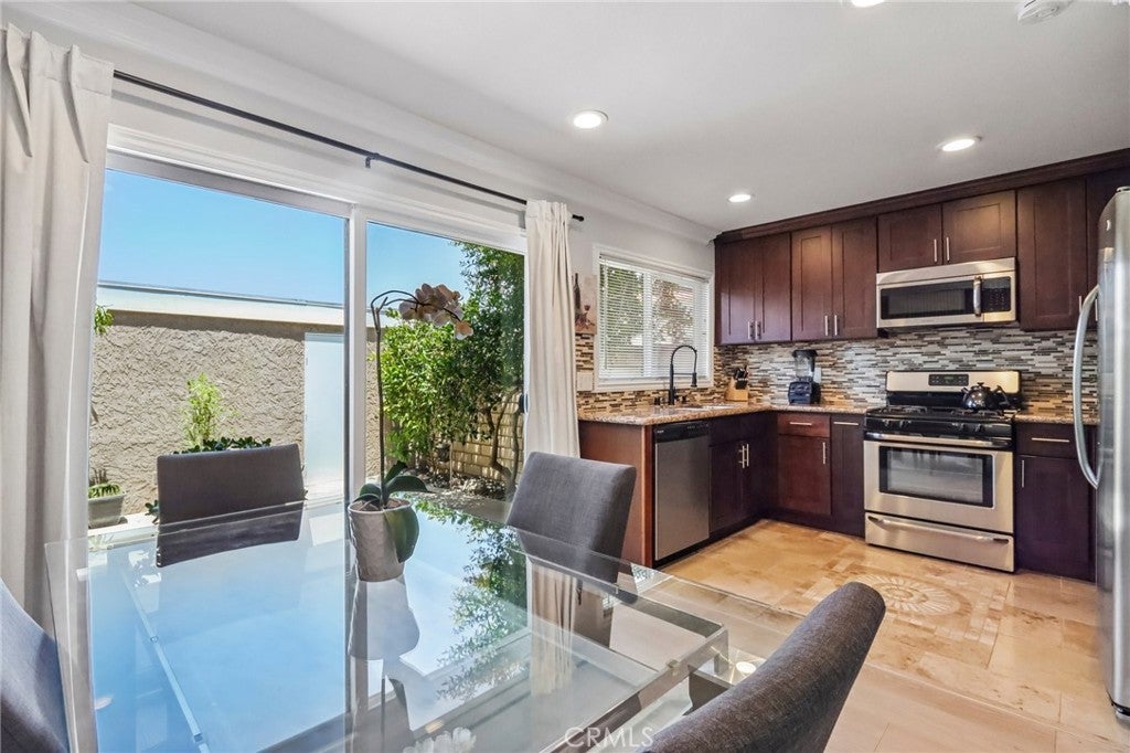 25308 Crocker, Lake Forest CA 92630 - Photo 11