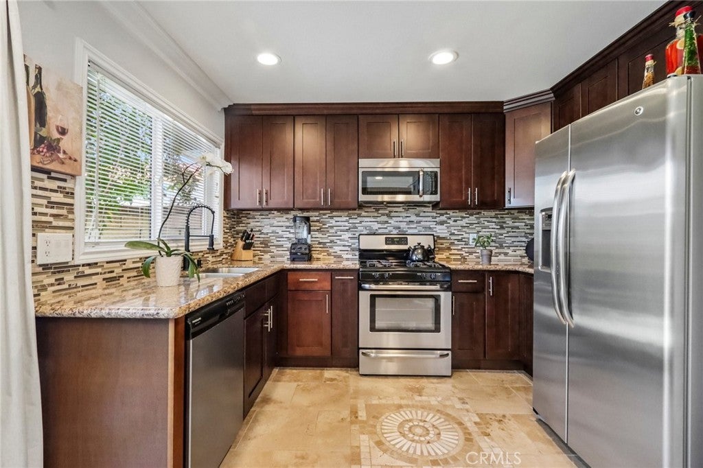 25308 Crocker, Lake Forest CA 92630 - Photo 16