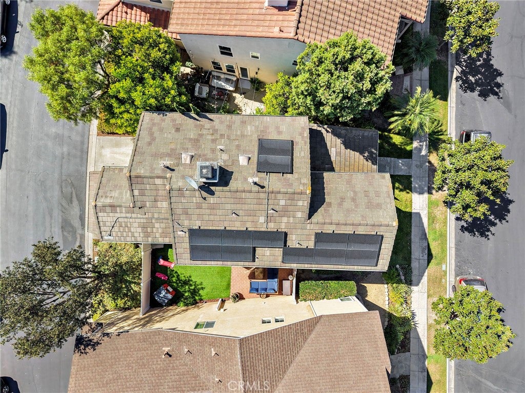 95 Livingston Pl