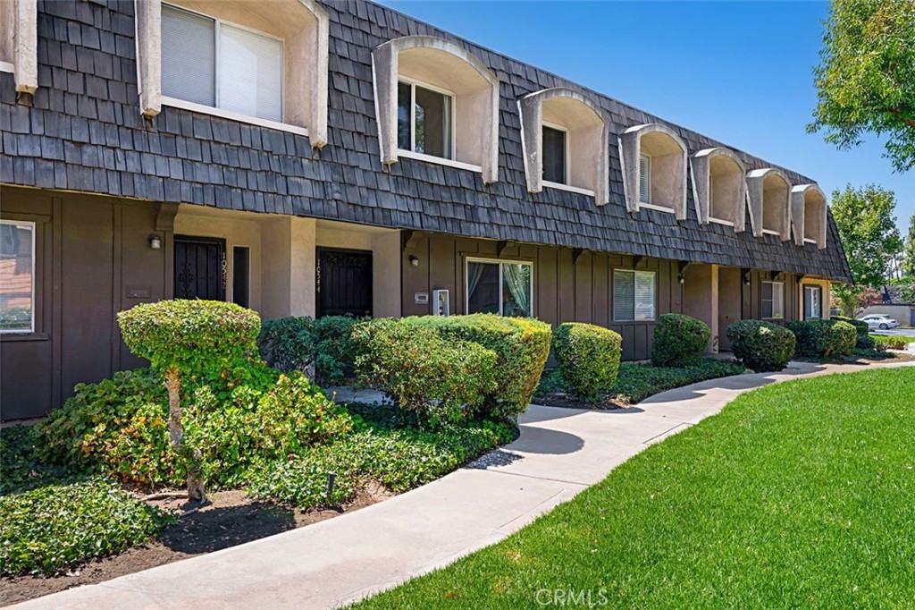 10544 White Oak Drive