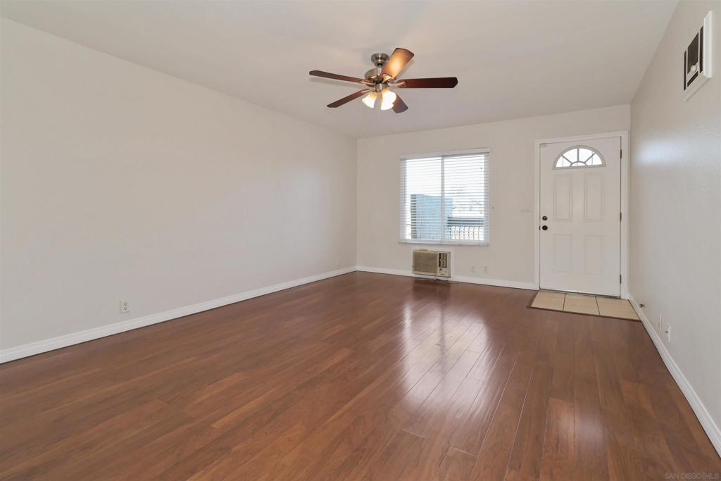 1160 E Washington Ave 3