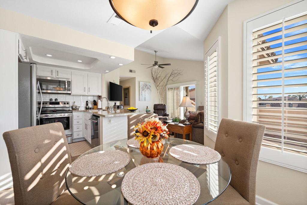 Palm Royale - Residential