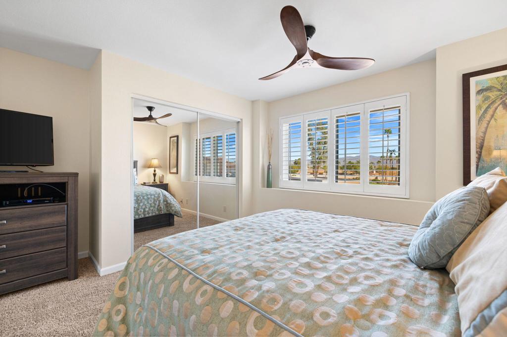 Palm Royale - Residential