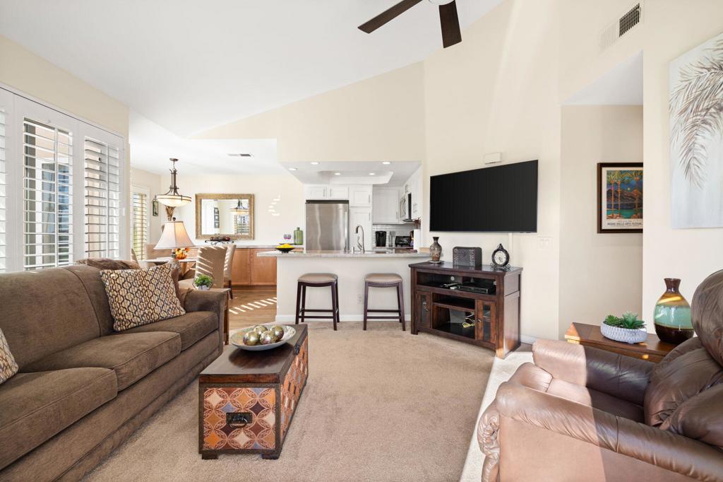 Palm Royale - Residential