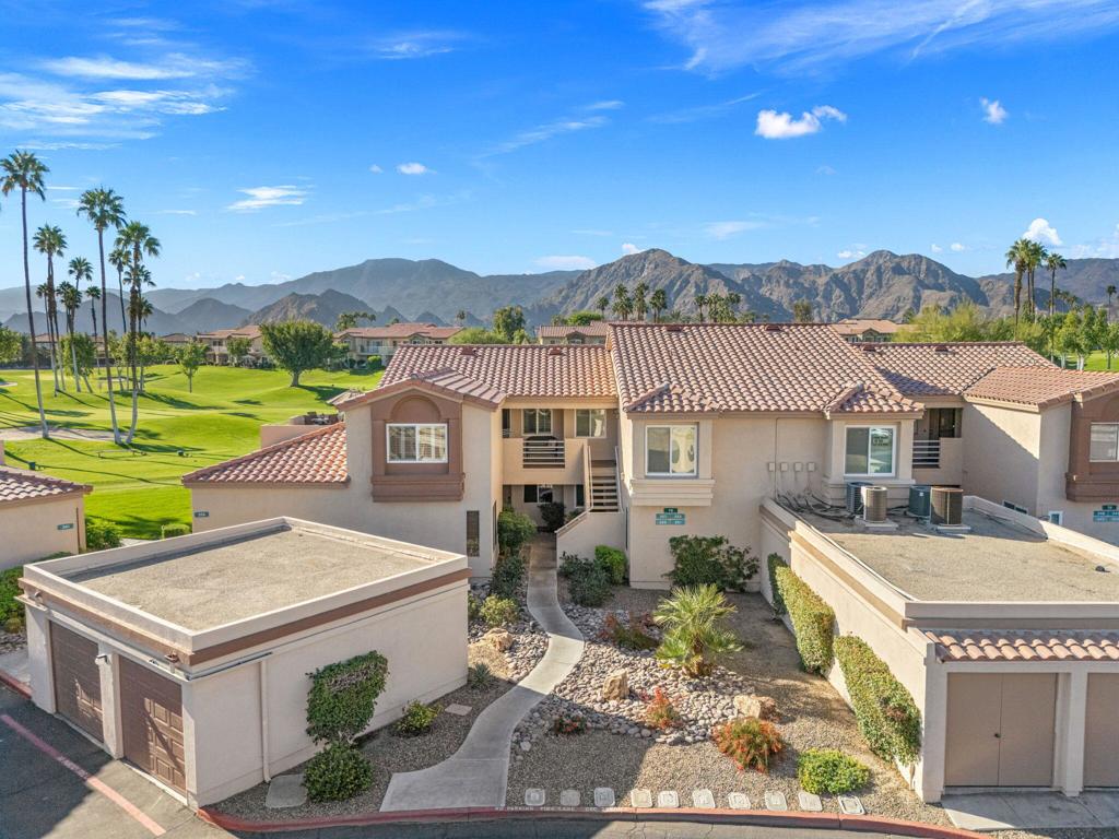 Palm Royale - Residential