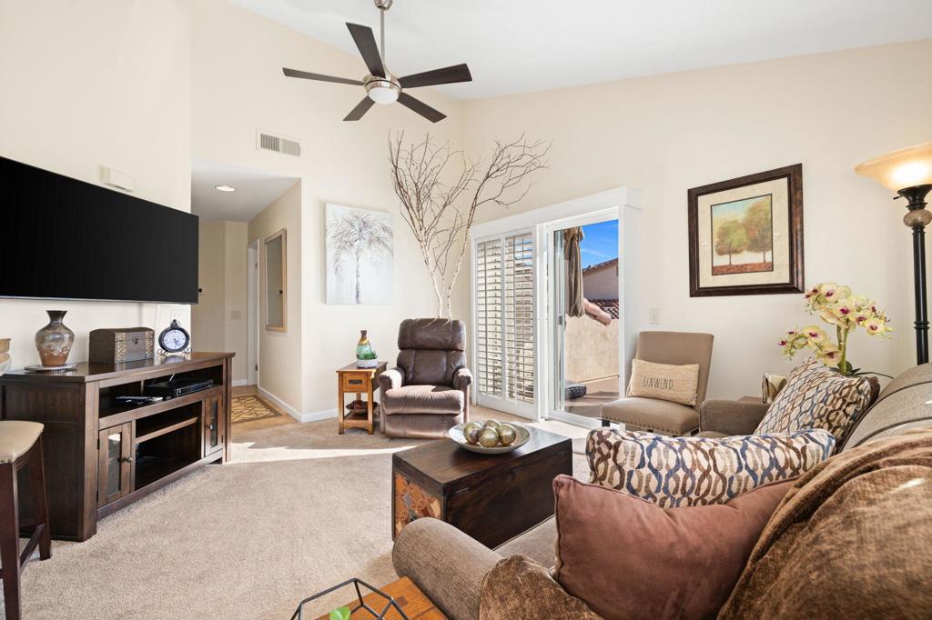 Palm Royale - Residential