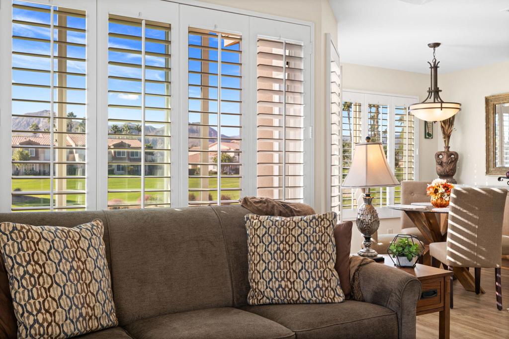 Palm Royale - Residential