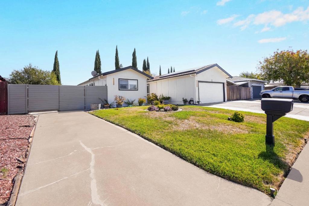 2127 Shetland Road