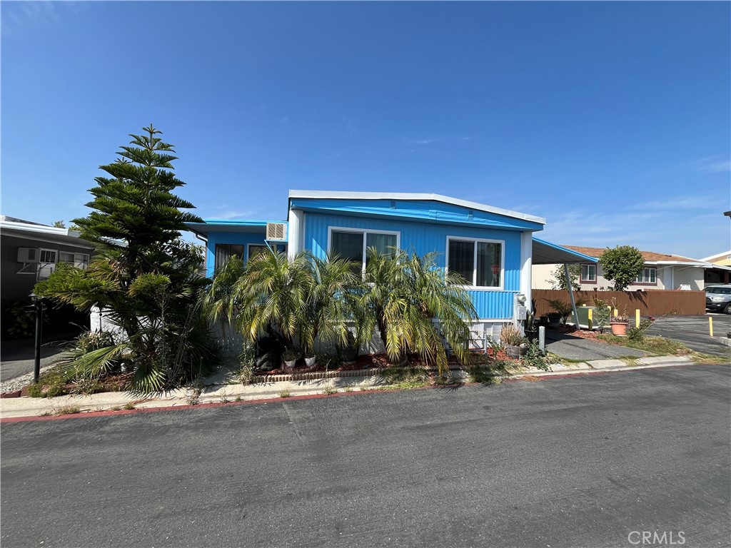 650 La Seda Road 19C