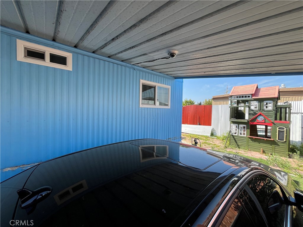 650 La Seda Road 19C