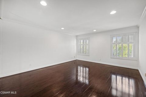 Tiny photo for 29918 Oakvista Court, Agoura Hills, CA 91301 (MLS # 226001012)