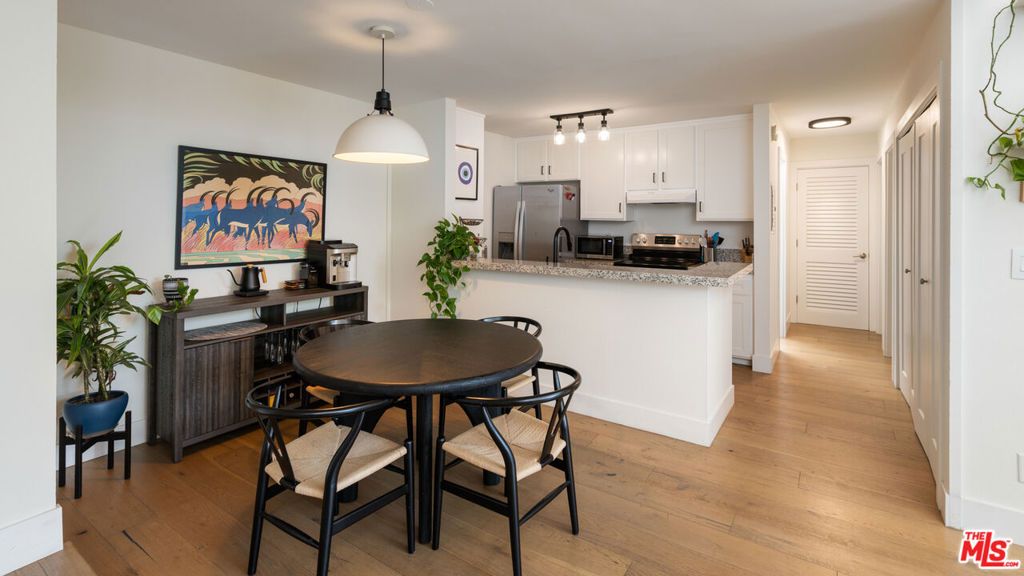 Photo of 4900 Overland Avenue #312, Culver City, CA 90230 (MLS # 26665321)