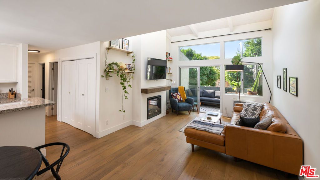 Photo of 4900 Overland Avenue #312, Culver City, CA 90230 (MLS # 26665321)