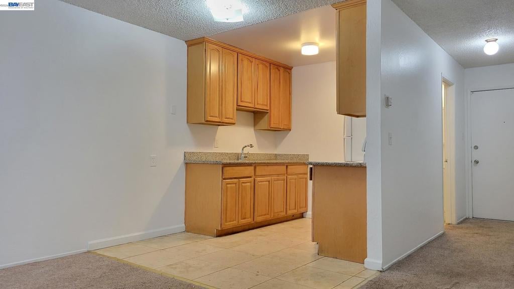2451 Middlefield Rd