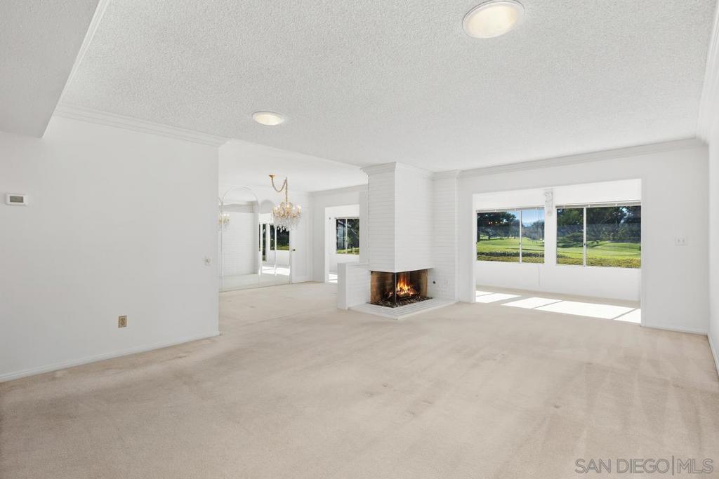 12039 Caminito Cadena