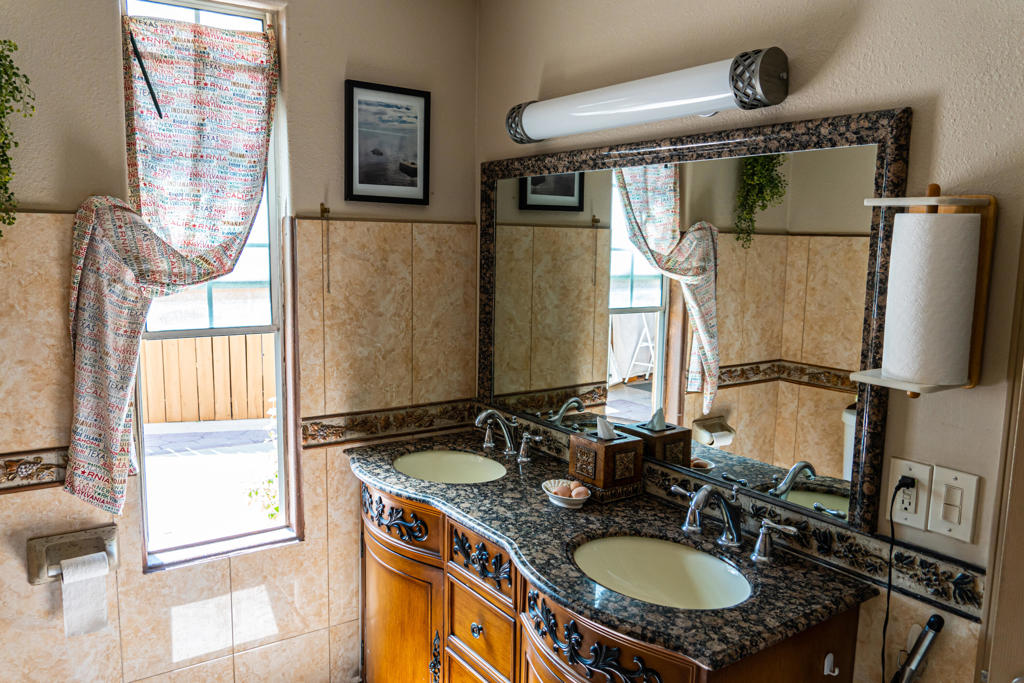 Magnesia Falls Cove - Residential