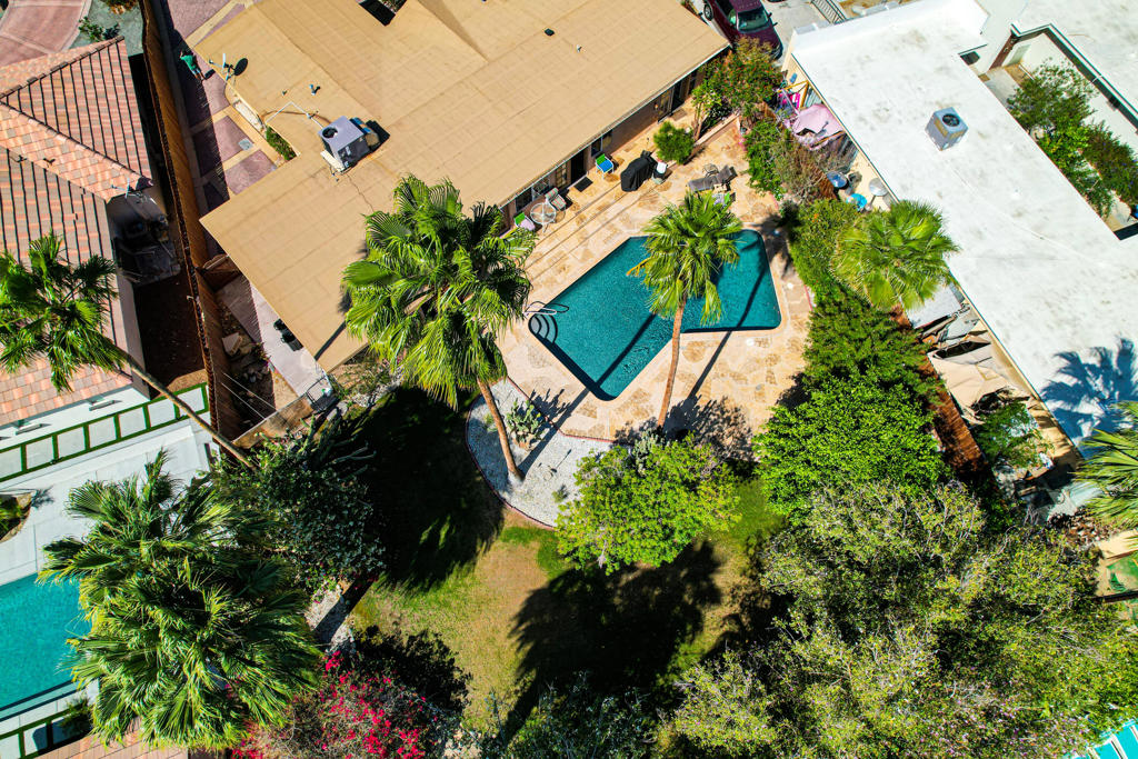 Magnesia Falls Cove - Residential