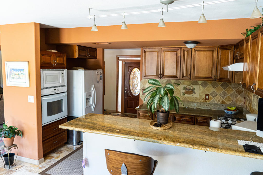 Magnesia Falls Cove - Residential