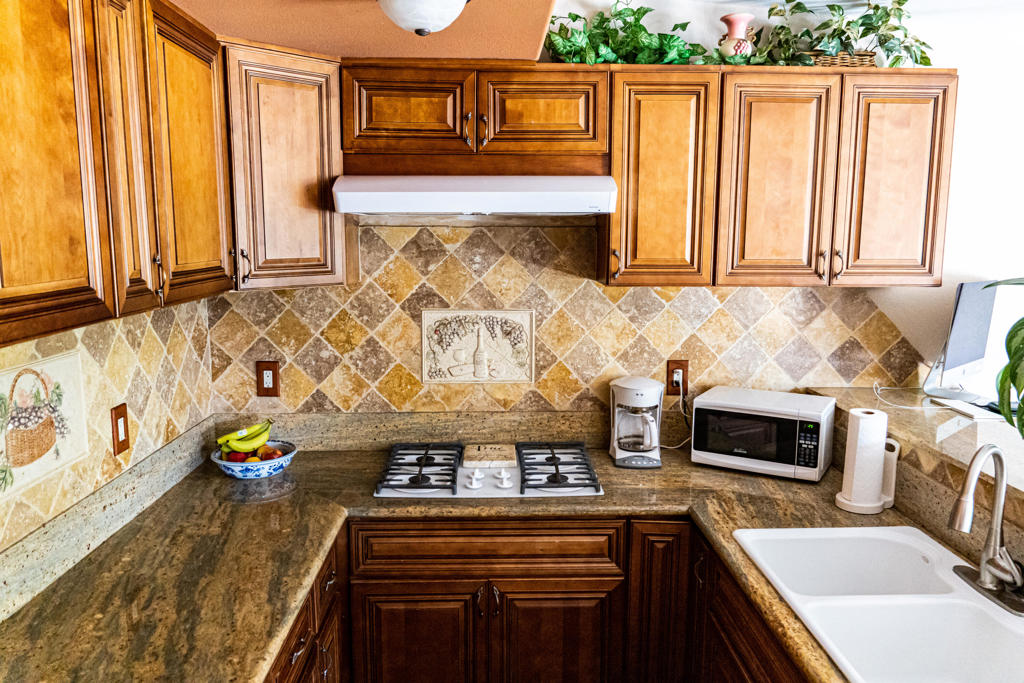 Magnesia Falls Cove - Residential