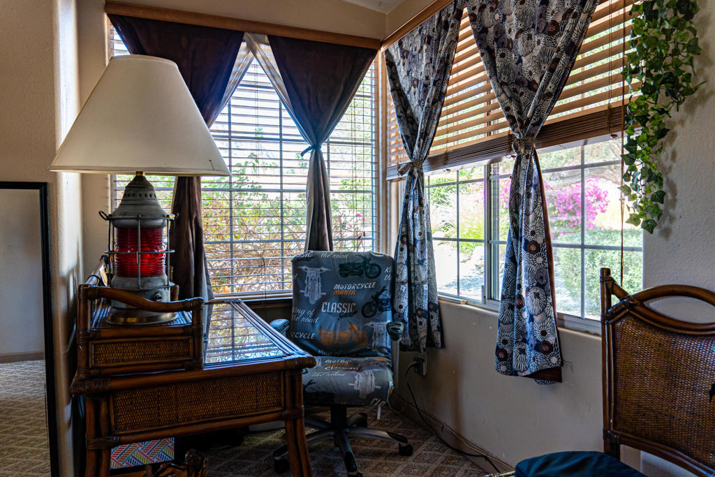 Magnesia Falls Cove - Residential