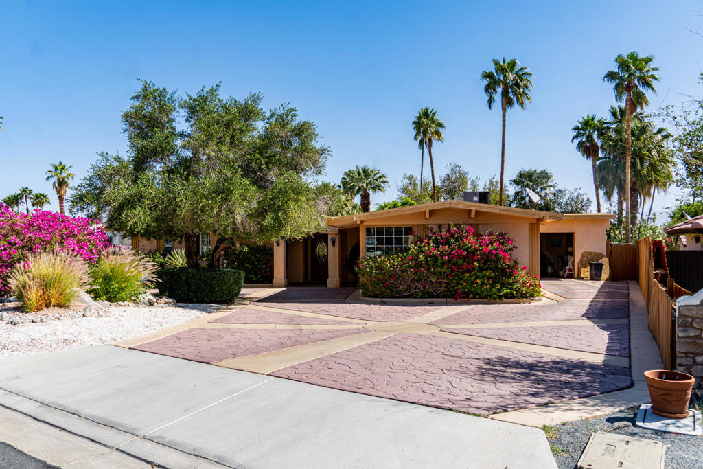 Magnesia Falls Cove - Residential