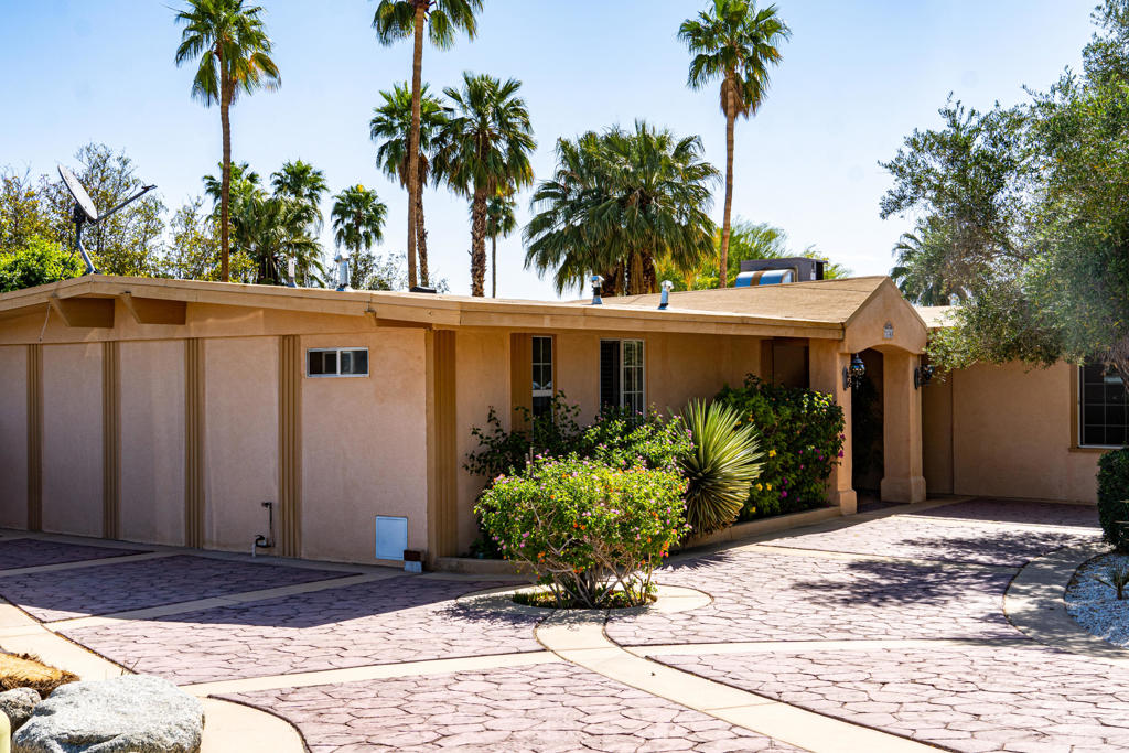 Magnesia Falls Cove - Residential