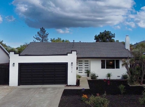 Photo of 6714 Cielito Way, San Jose, CA 95119 (MLS # ML82060696)