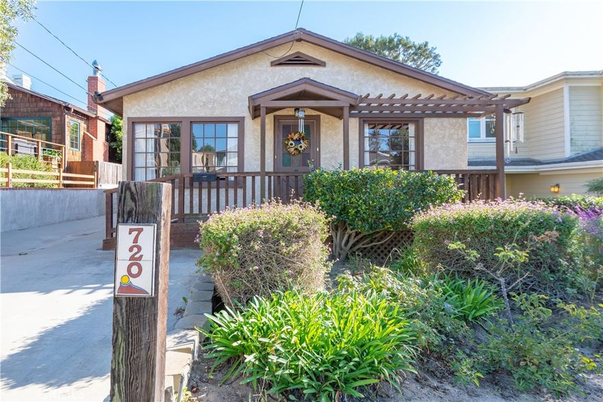 Situated on a generous 5,133sf, South facing lot, in the heart of the Western Tree Section,This property has an approximate 960sf cottage with 3 bedrooms and 1 bathroom and sits on an approximate 40' x 128+ lot in one of Manhattan Beach's most sought after neighborhoods. With its Prime A++ location, this property offers the perfect blend of beach/town living, community, and convenience. 

The home features a desirable, sunny south-facing backyard, inviting natural light throughout the day and creates an ideal setting for entertaining, gardening, or simply relaxing in the sunshine. Close by you'll enjoy easy access to local parks, the greenbelt walking trail, downtown Manhattan beach's renowned restaurants and shops, and of course the beach. Families will also appreciate the close proximity to award winning Grandview Elementary school, making this property not only a wonderful place to live, but also a smart investment location.