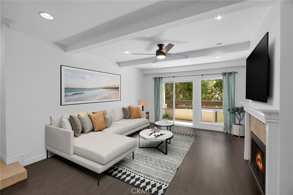 21372 Brookhurst ST 526, Huntington Beach CA 92646
