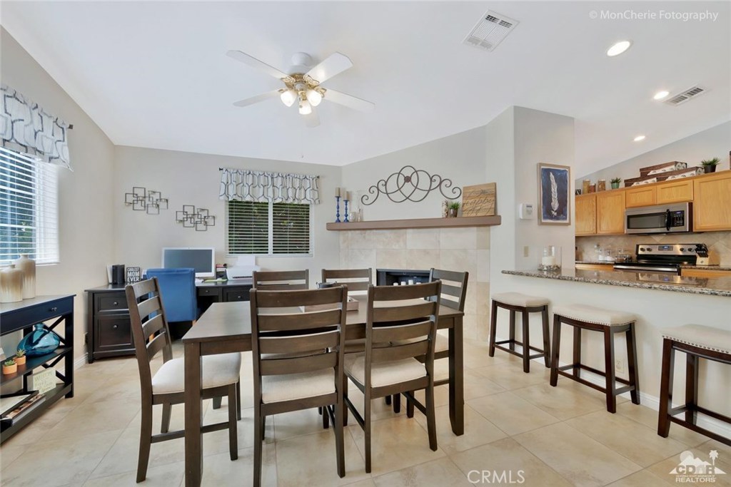 La Quinta Cove - Residential