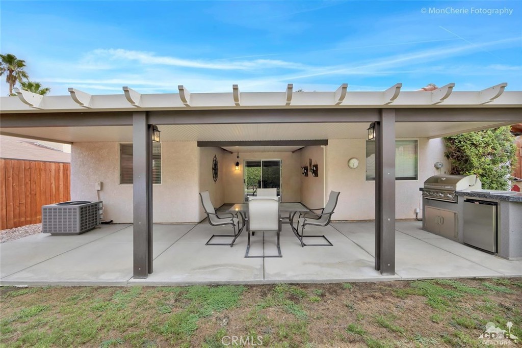 La Quinta Cove - Residential