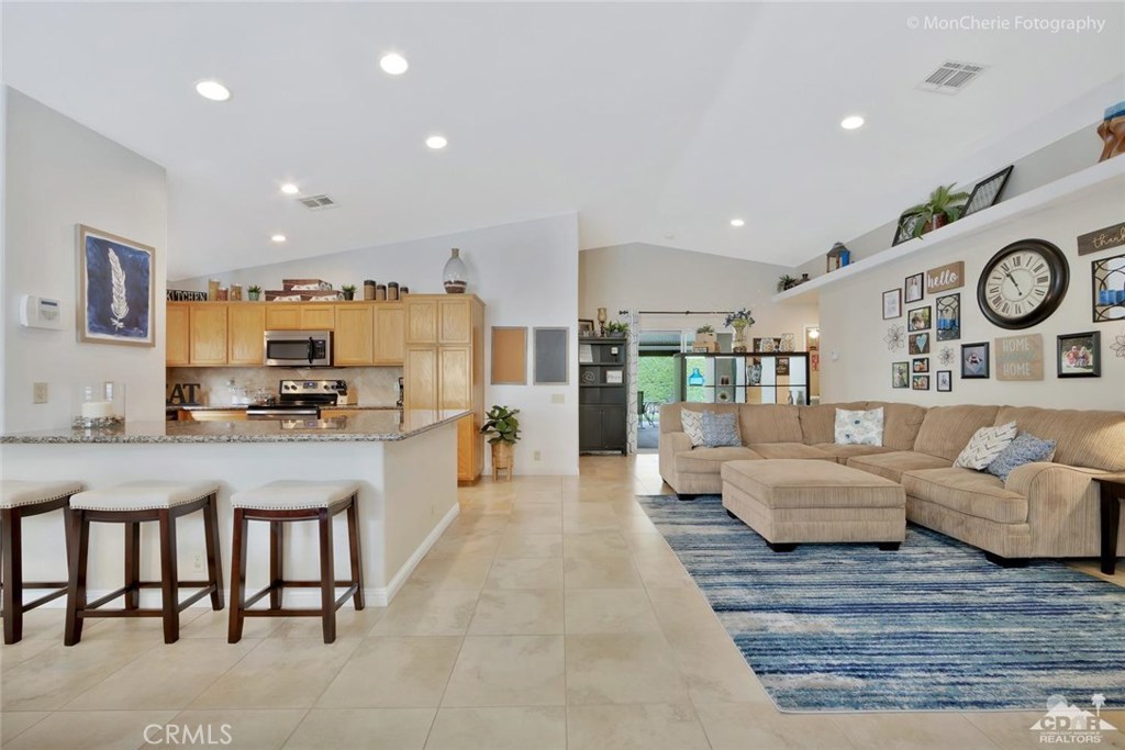 La Quinta Cove - Residential