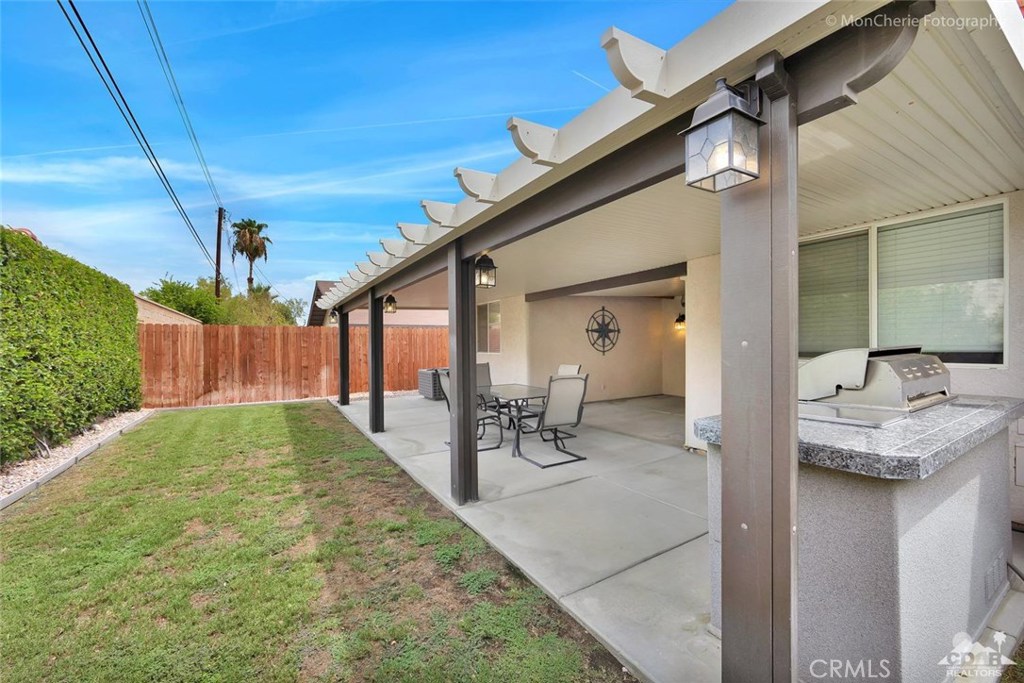 La Quinta Cove - Residential