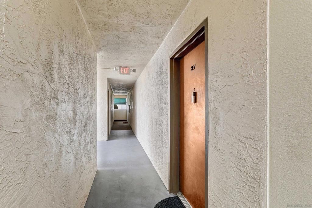 8034 Linda Vista rd 2V
