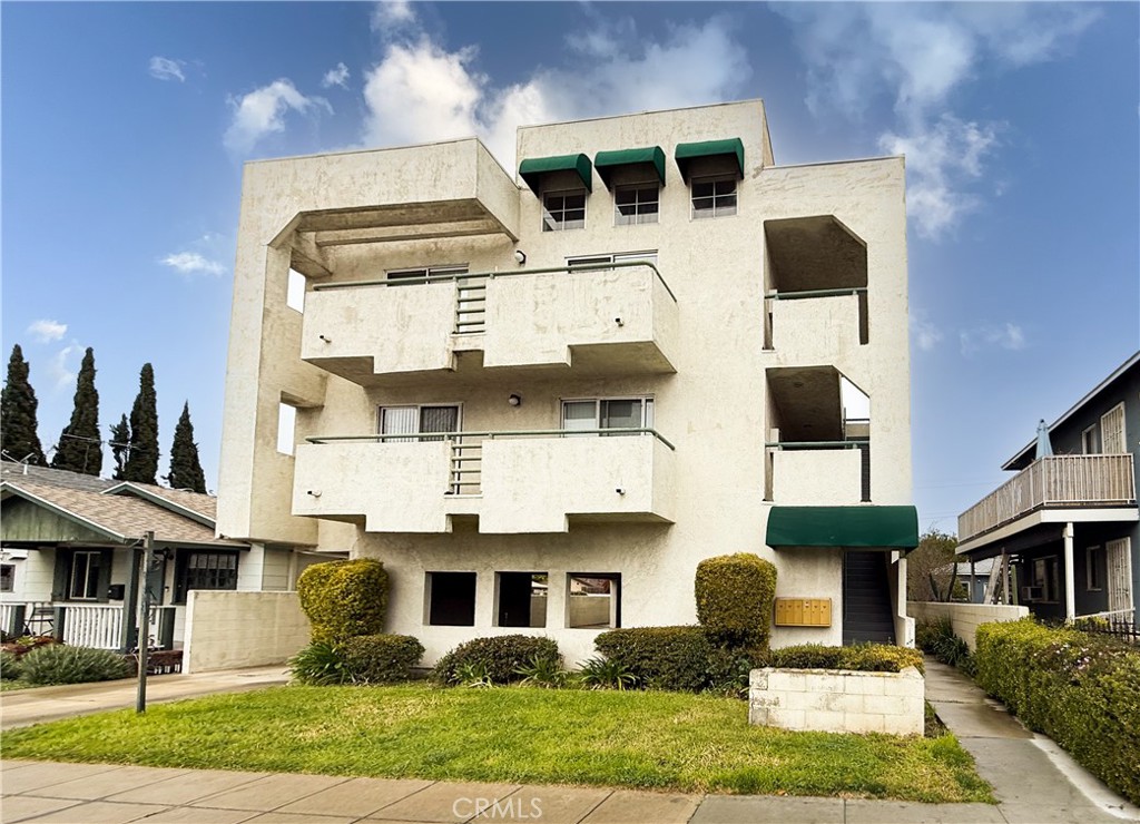 Enjoy modern living in this newly remodeled 2 Bedroom 2 Bathroom apartment located on the second floor above the garage in a contemporary Burbank building. This stylish unit features a sleek granite kitchen counter, a stove, a refrigerator, and a private balcony perfect for relaxing. With 2 dedicated parking spaces, 5 spacious closets, and a new washer and dryer, convenience is at your fingertips. The owner covers trash and water, while the tenant is responsible for gas and electric. A perfect blend of comfort and functionality awaits!