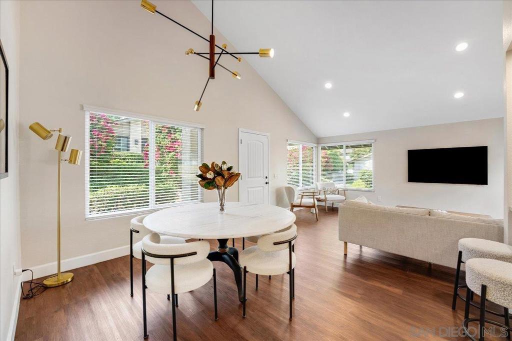 9722 Caminito De La Fada