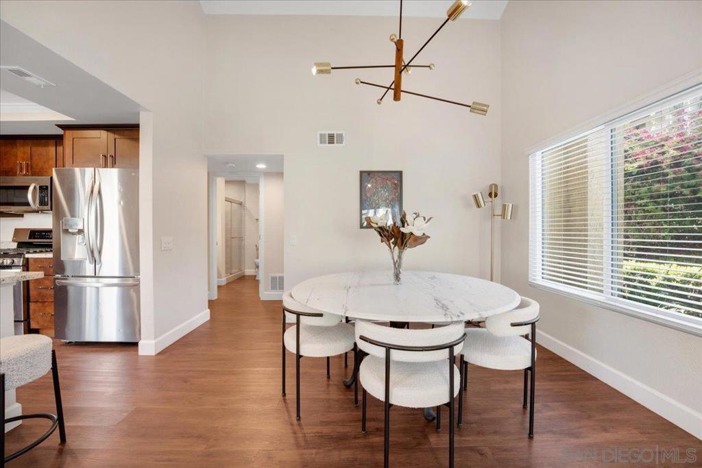 9722 Caminito De La Fada