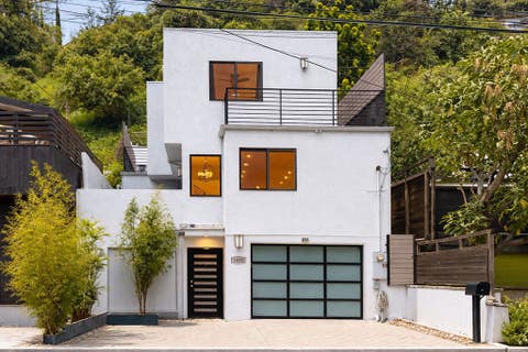 Photo of 1655 N Beverly Glen Blvd, Los Angeles, CA 90077 (MLS # PW26172920)