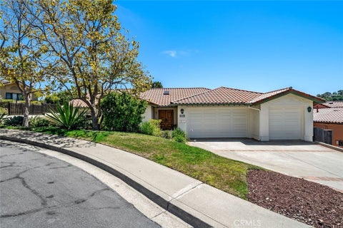 Tiny photo for 333 Twin Ridge DR, San Luis Obispo, CA 93405 (MLS # SC26162125)