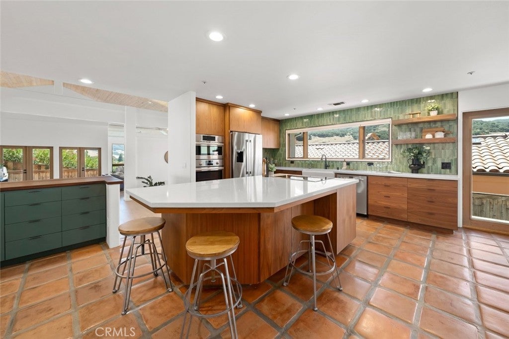 333 Twin Ridge