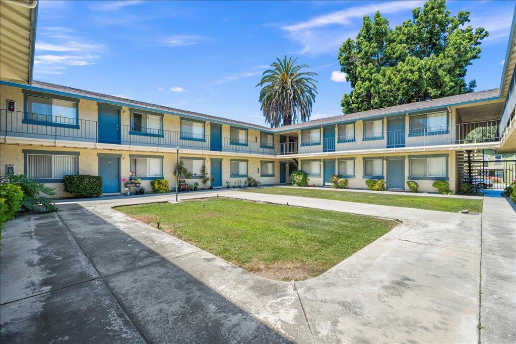 280 W California Avenue