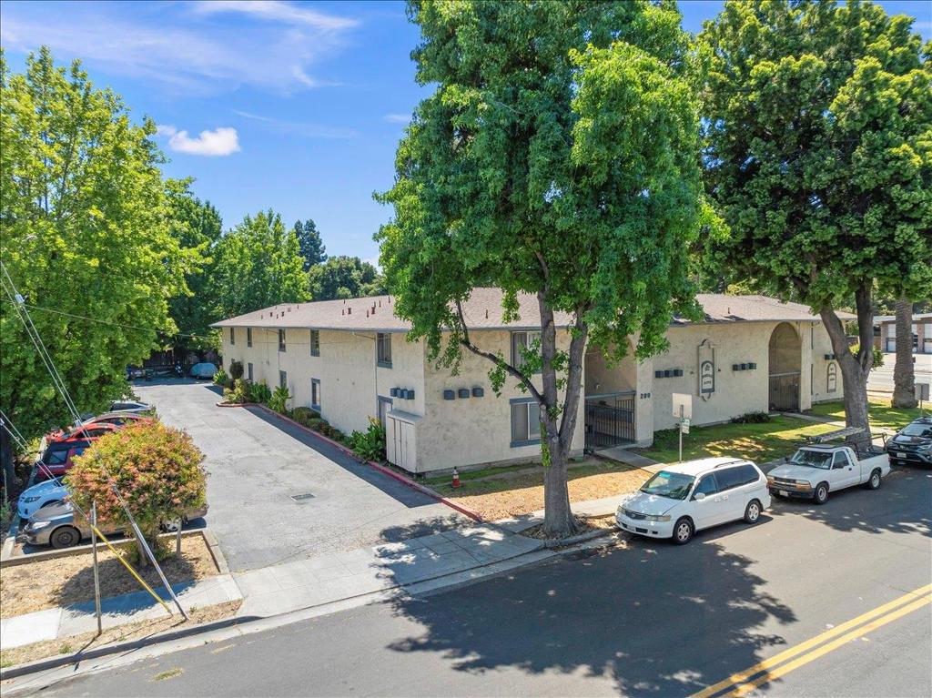 280 W California Avenue