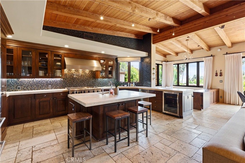 Photo of 27409 Pacific Coast Highway, Malibu, CA 90265 (MLS # SR26023700)