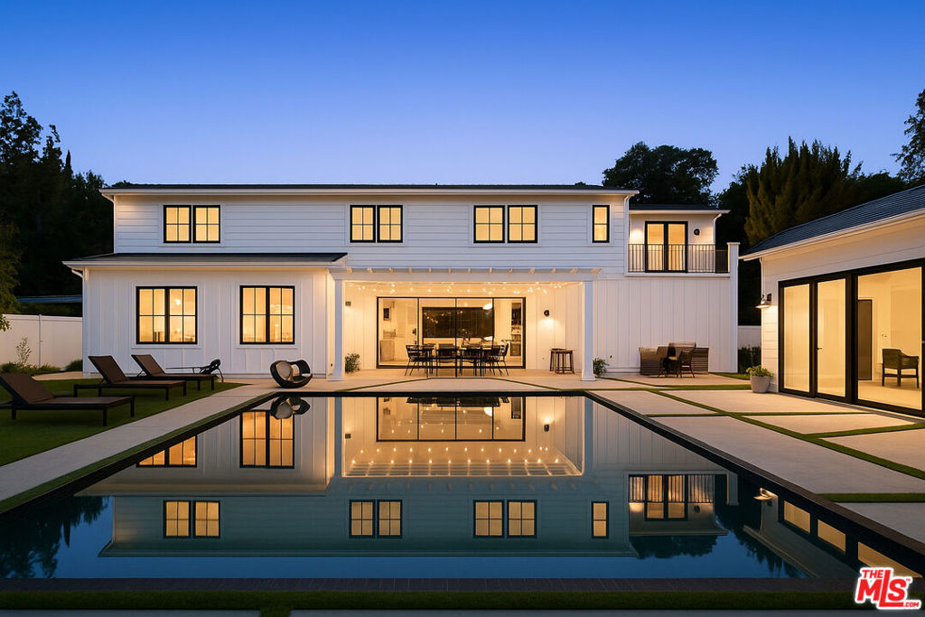 16101 Royal Mount Drive